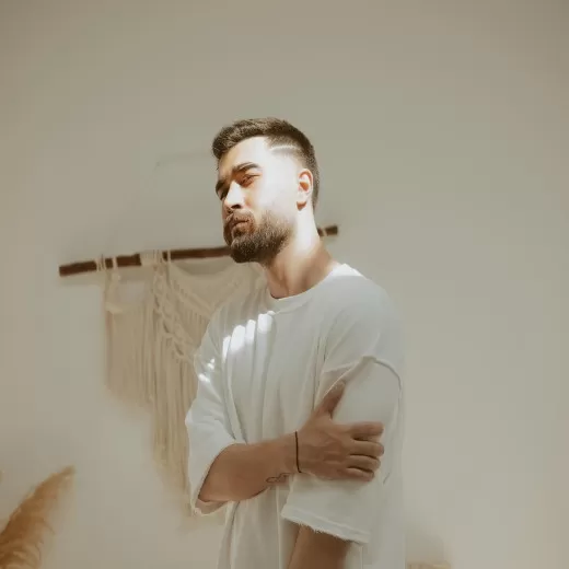 دانلود آهنگ وگرنه کم ندیدم همه طور بعد تو علی یاسینی طولانی دانلود آهنگ وگرنه کم ندیدم همه طور بعد تو علی یاسینی طولانی