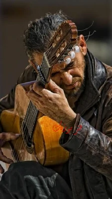 دانلود آهنگ کردی برای رقص سه پا شاد ۱۴۰۳( سنگین گریان ) دانلود آهنگ کردی برای رقص سه پا شاد ۱۴۰۳( سنگین گریان )
